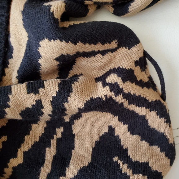 NWT Sanctuary black and tan animal print cardigan - Picture 6 of 6